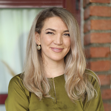 Anisa Curraj